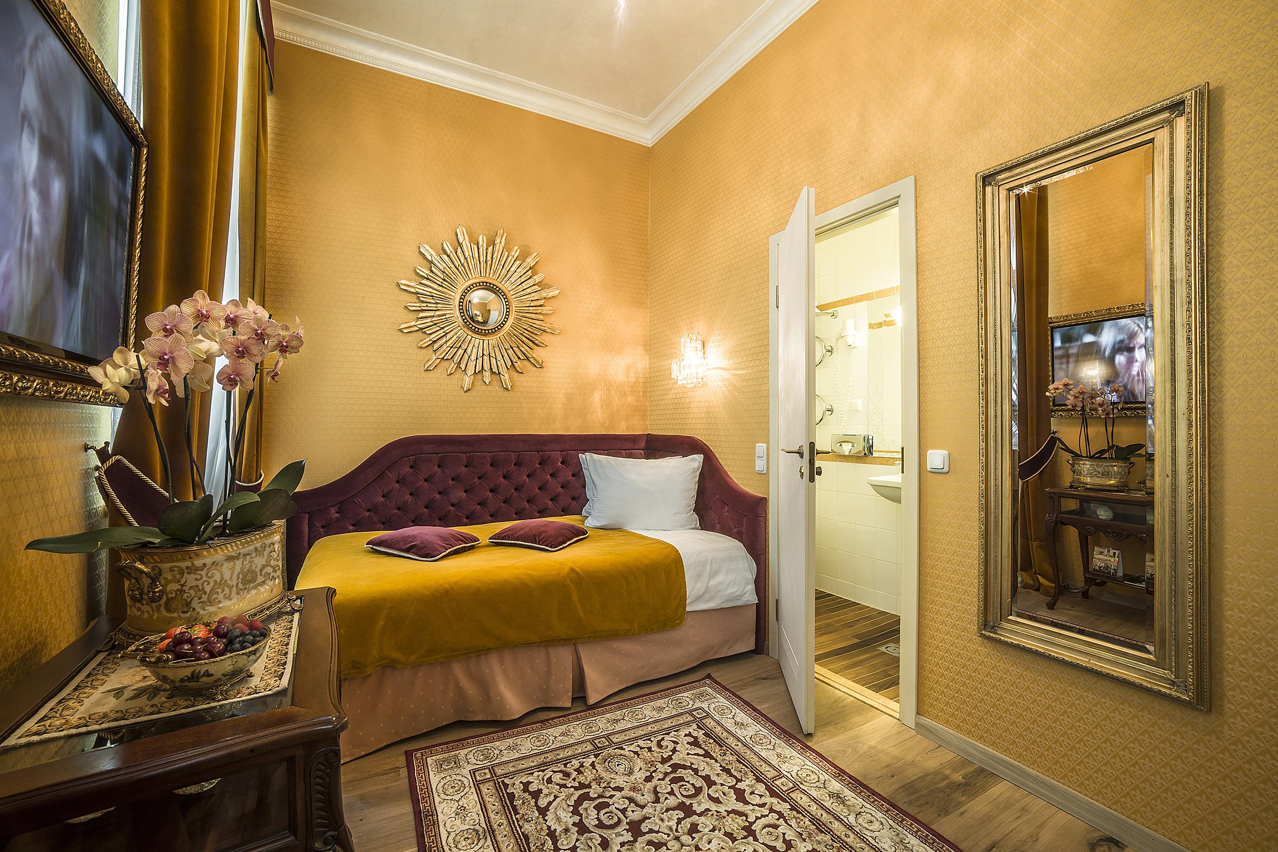 Imperial & Restaurant Hotel 5*