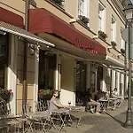Imperial Hotel & Restaurant
