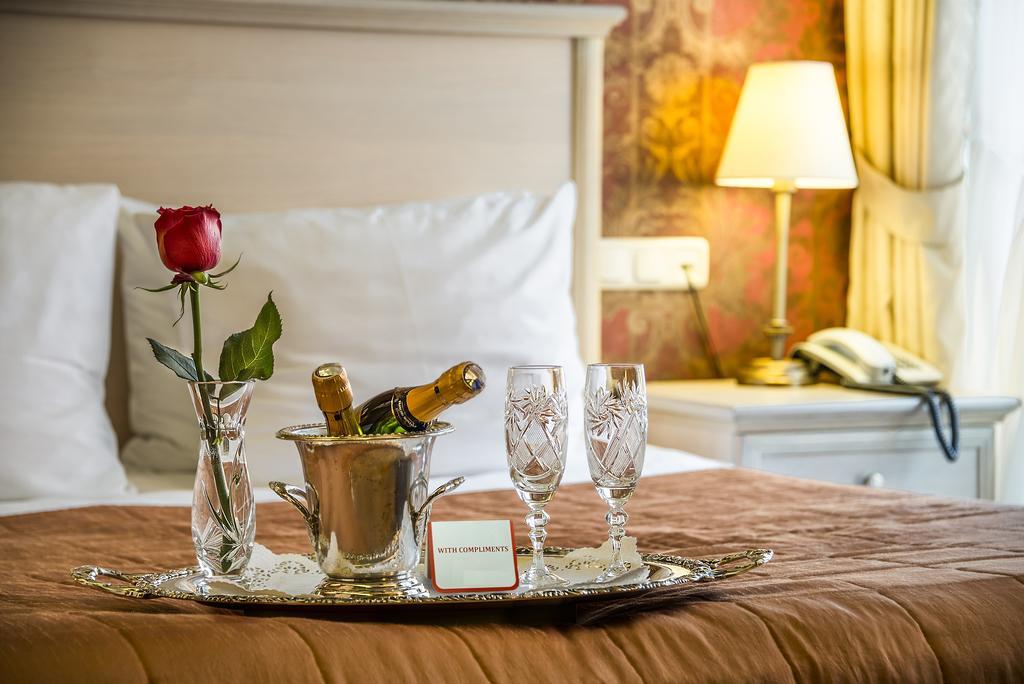 Imperial & Restaurant Vilnius